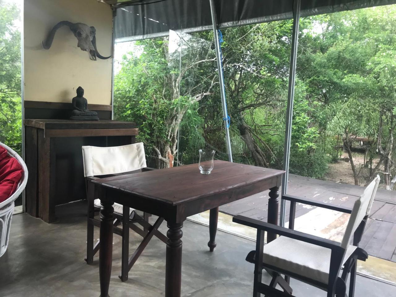Elephant Lake Yala تيساماهاراما المظهر الخارجي الصورة