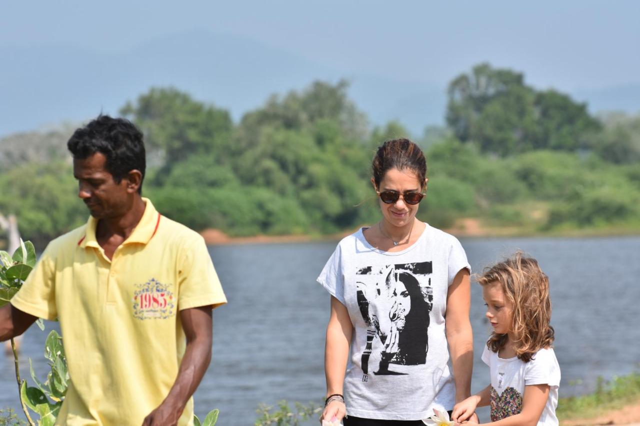 Elephant Lake Yala تيساماهاراما المظهر الخارجي الصورة